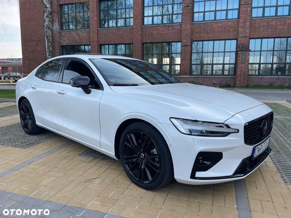 Volvo S60 B5 B R-Design - 10