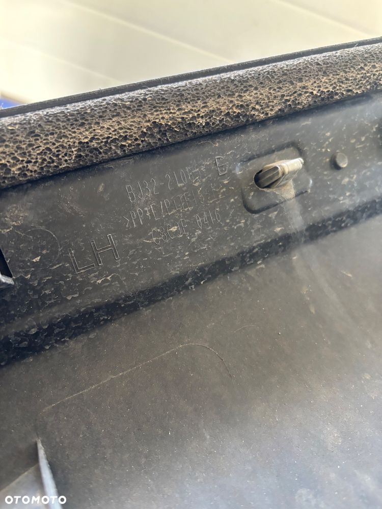 RANGE ROVER EVOQUE LISTWA DRZWI LEWY PRZOD BJ32 21065 - 6