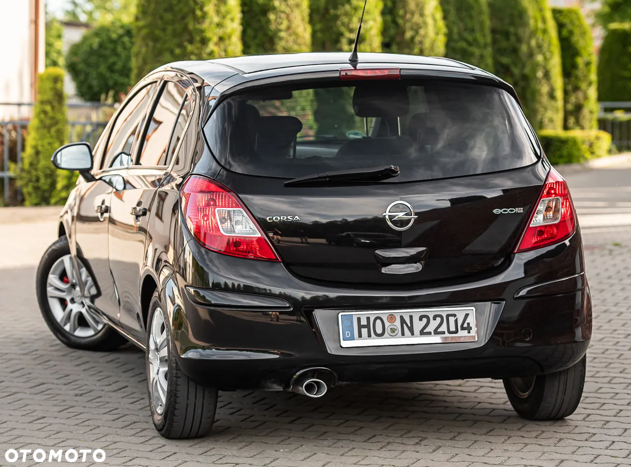 Opel Corsa 1.2 16V Essentia - 6