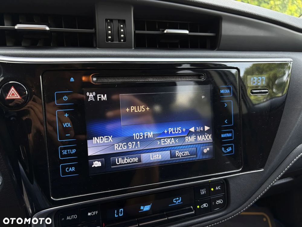 Toyota Auris - 26