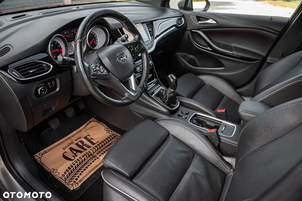 Opel Astra 1.4 Turbo Sports Tourer Innovation - 12