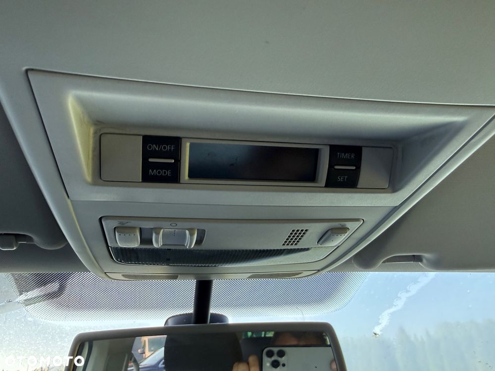 Volkswagen Caravelle - 19