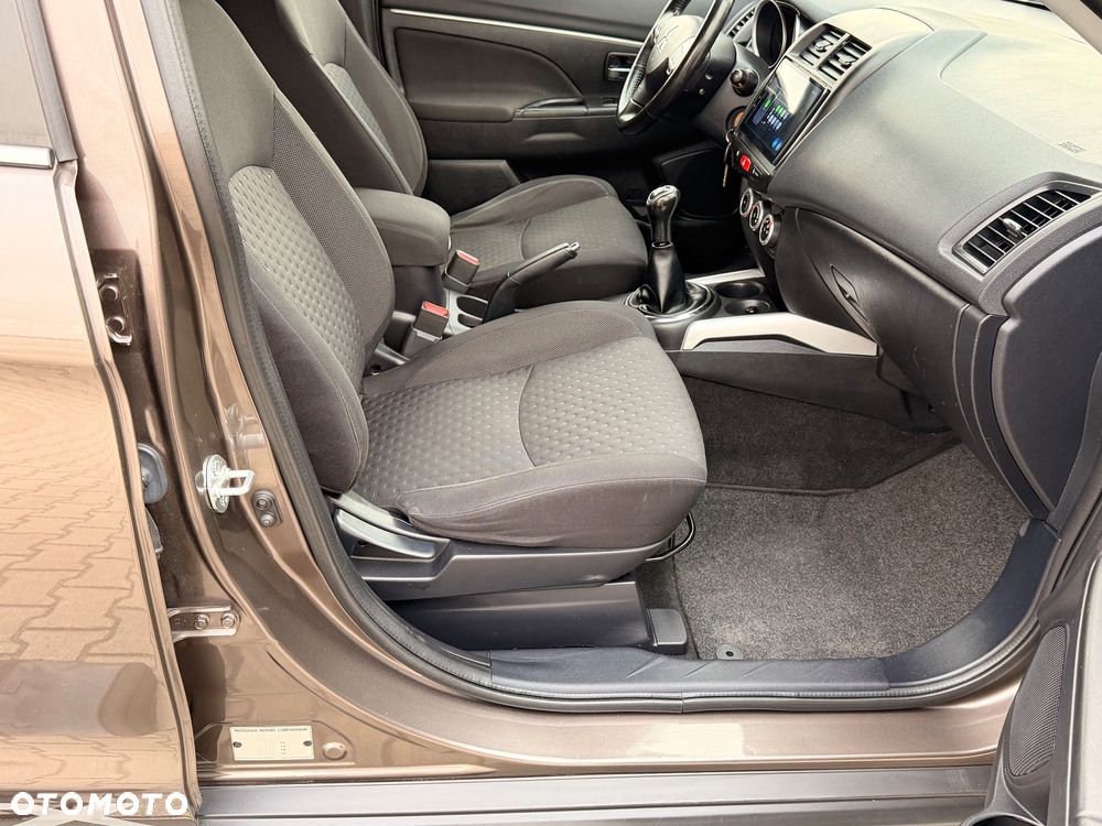 Mitsubishi ASX 1.6 Instyle NAVI AS&G - 37