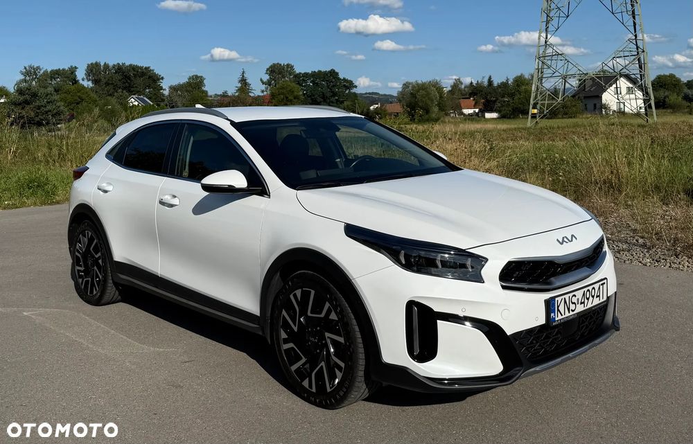 Kia XCeed 1.5 T-GDI Business Line DCT - 4