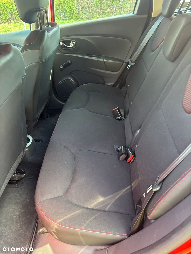 Renault Clio 1.2 16V Zen - 12