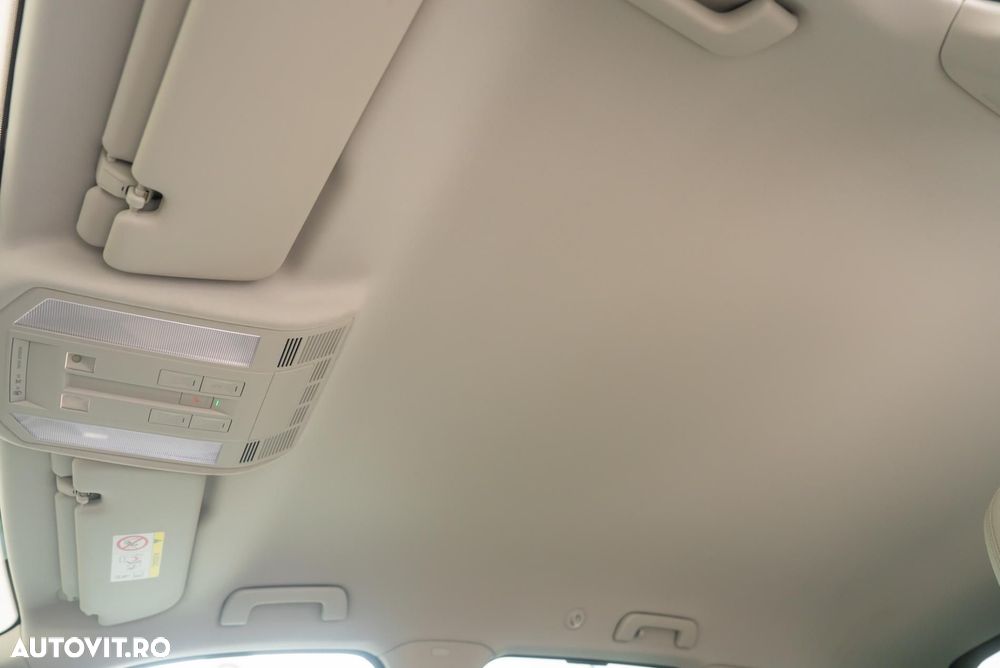 Volkswagen Touareg 3.0 V6 TDI 4Motion DPF Automatik R-Line - 21