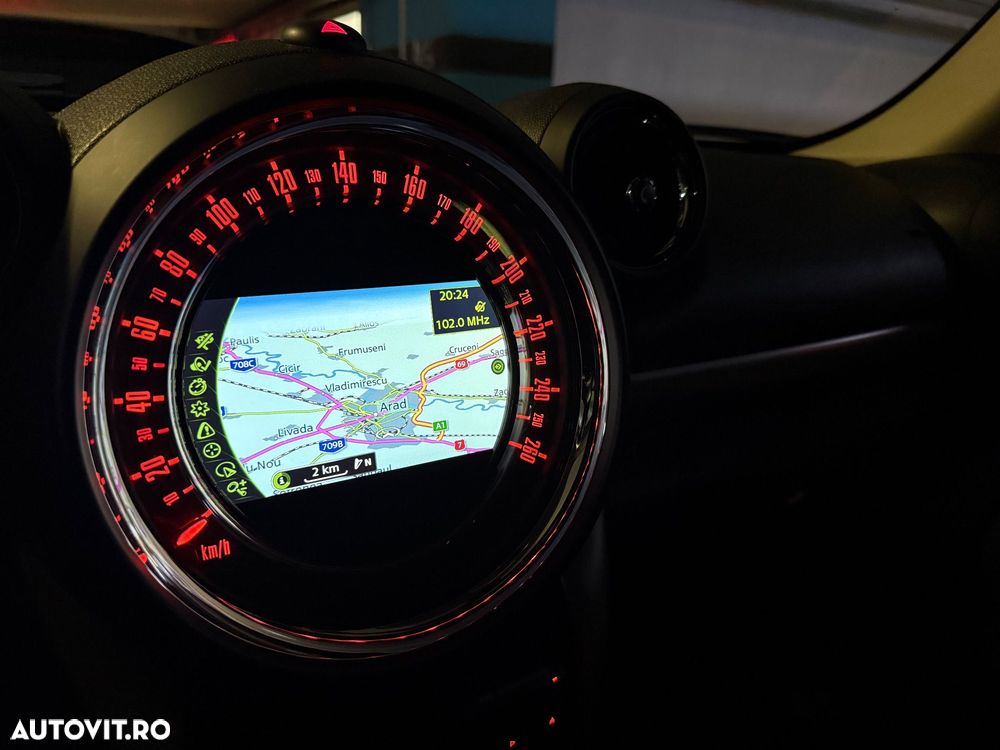 Mini Countryman - 5