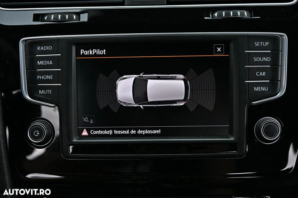 Volkswagen Golf 1.4 TSI DSG Highline - 29