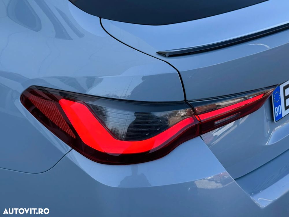 BMW M4 M440i xDrive AT MHEV - 34