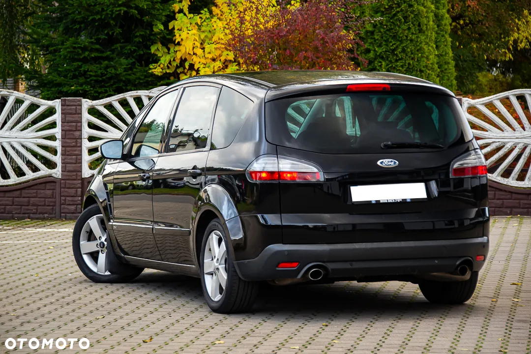 Ford S-Max 2.5 Titanium - 12