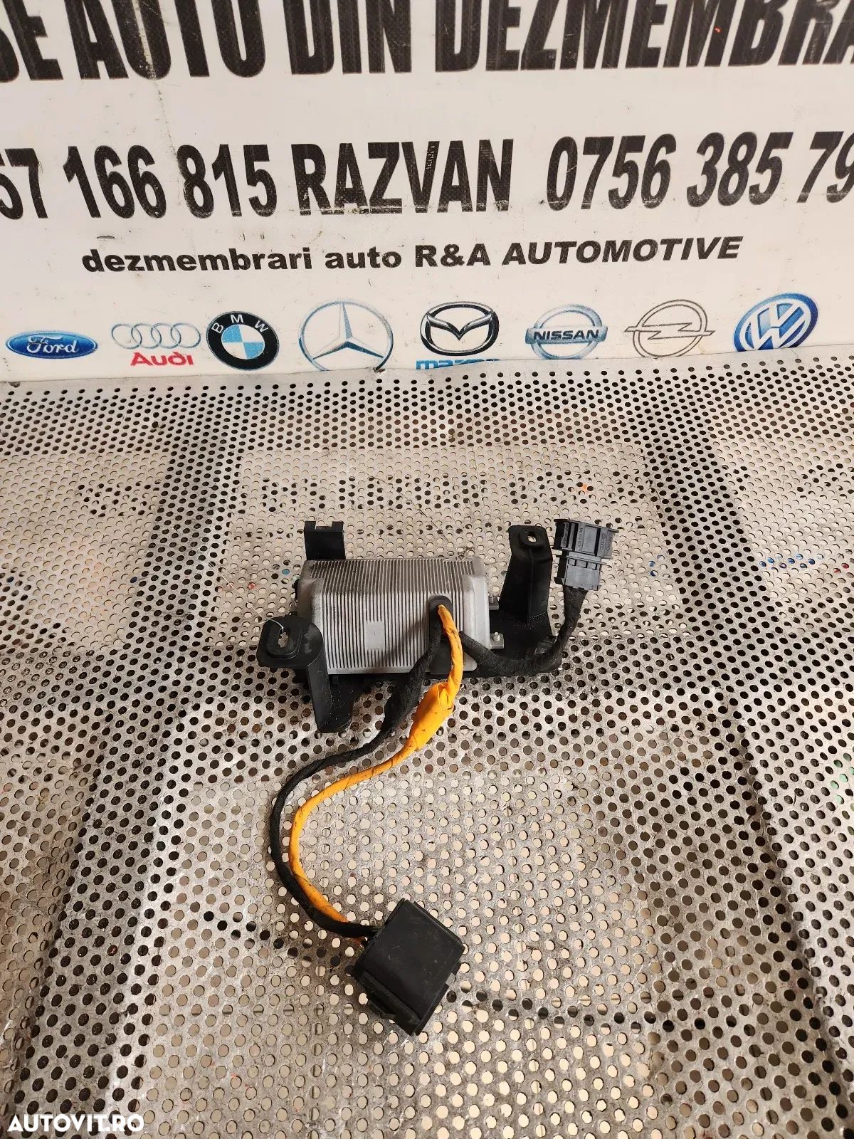 Invertor Tensiune Audi A8 4H D4 Vw Golf 7 VII Cod 4HD - 1