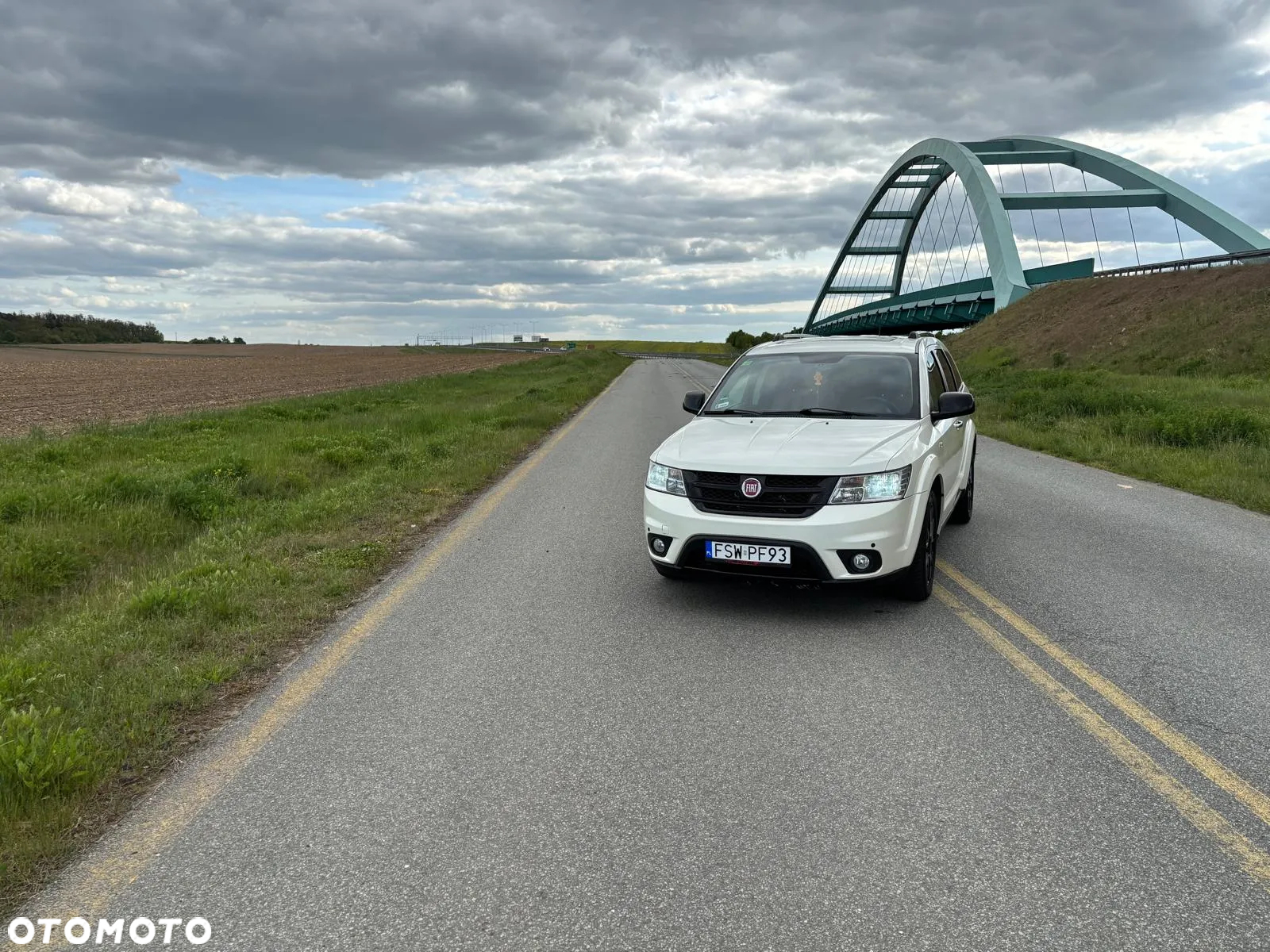 Fiat Freemont 2.0 Multijet Lounge AWD - 24