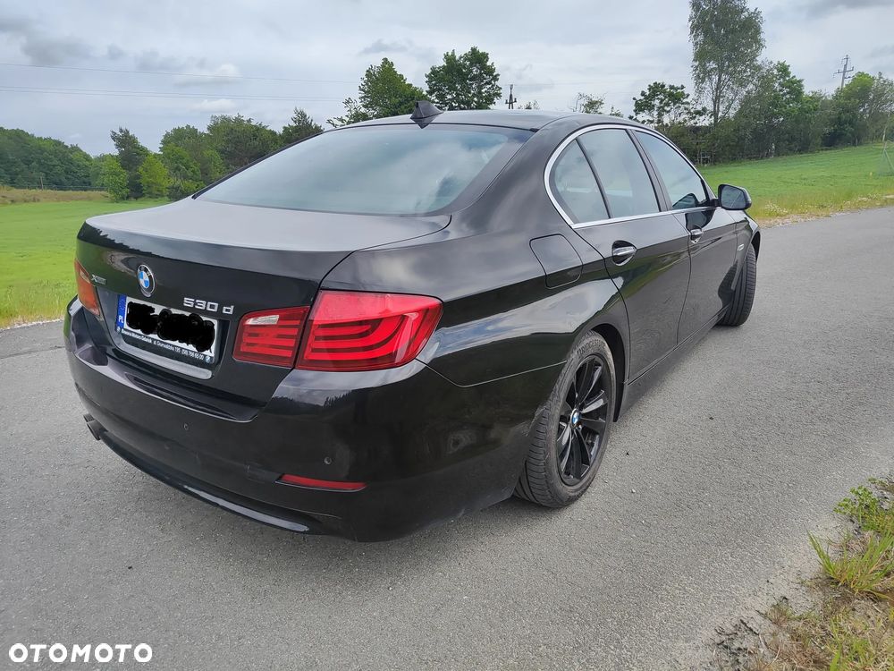 BMW Seria 5 530d xDrive Modern Line - 1