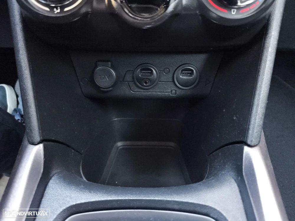 Peugeot 2008 1.6 e-HDi Allure 2-Tronic - 17