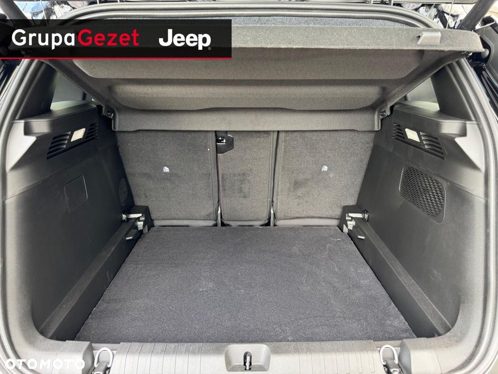 Jeep Compass - 12