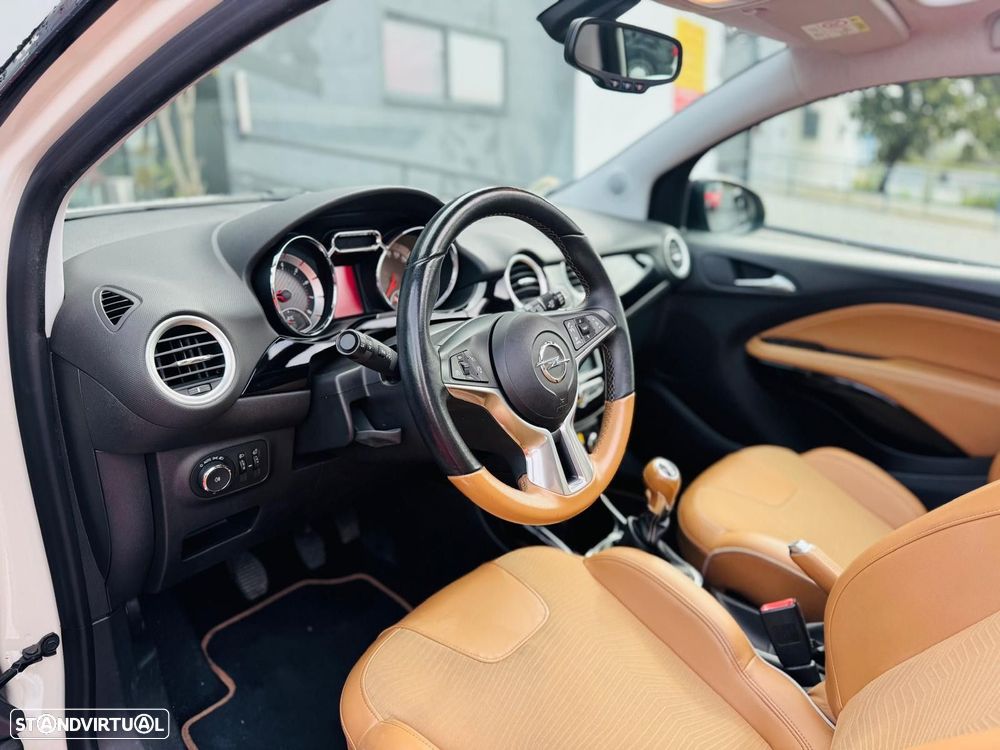 Opel Adam 1.0 T Rocks - 29