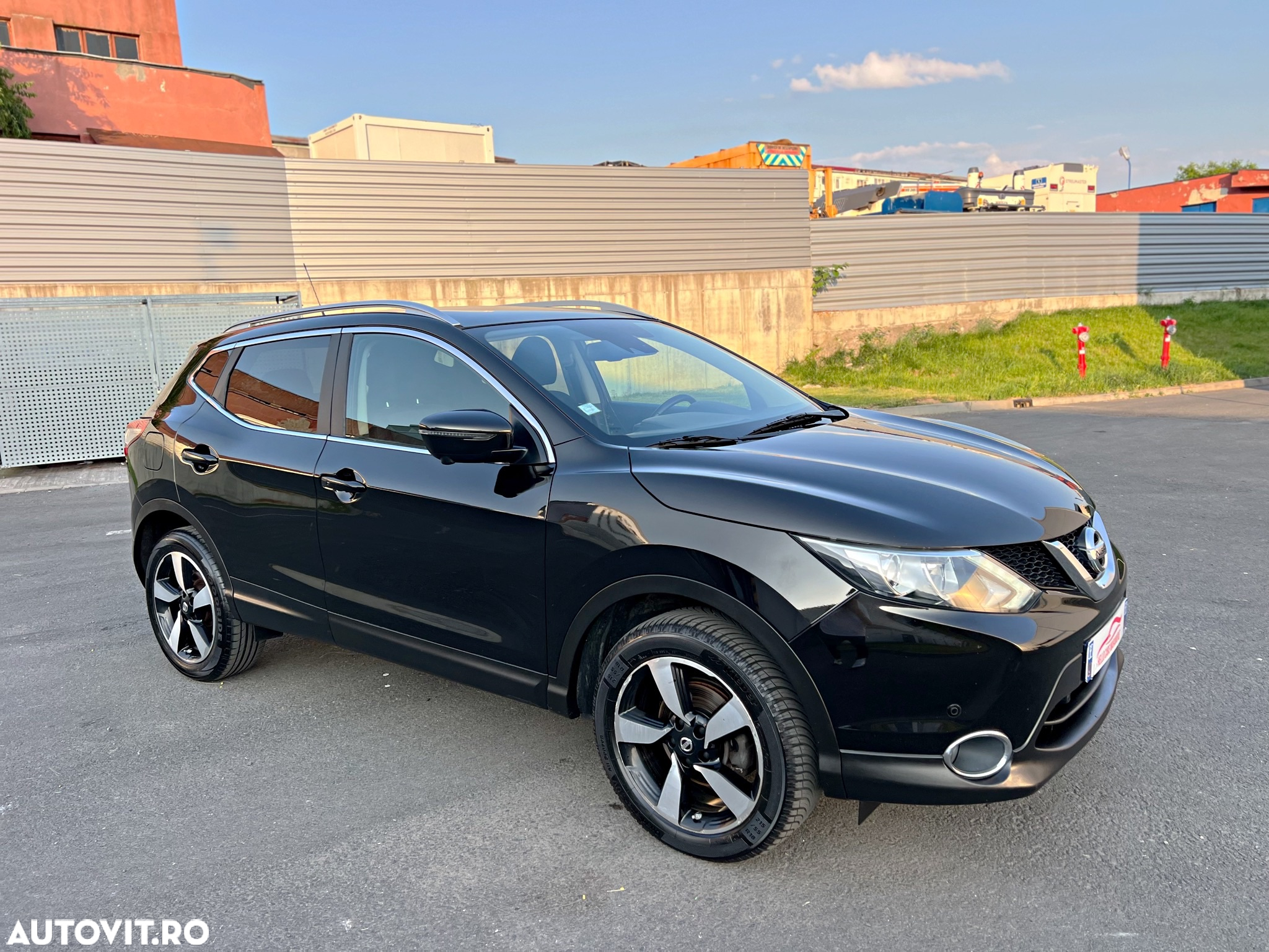 Nissan Qashqai 1.6 DCI TEKNA - 14