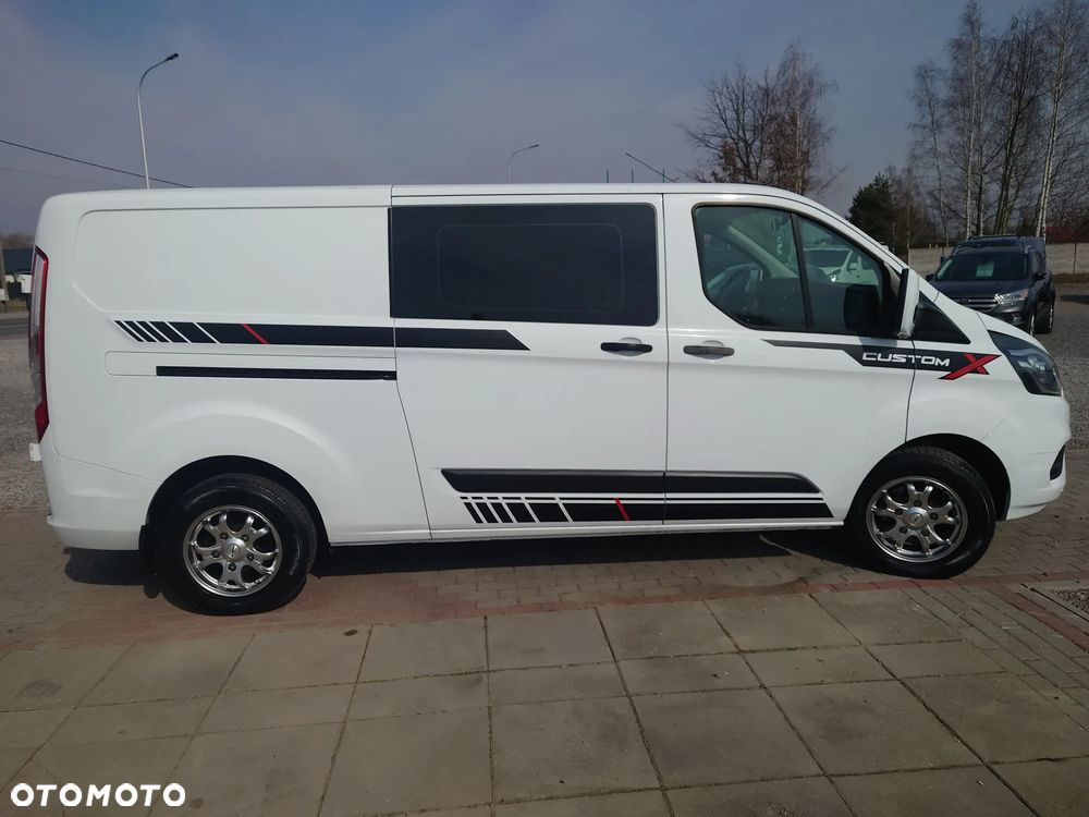 Ford Transit Custom 290 L2H1 Limited - 4
