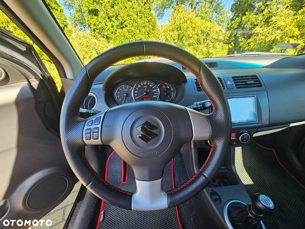 Suzuki Swift 1.6 Sport - 16