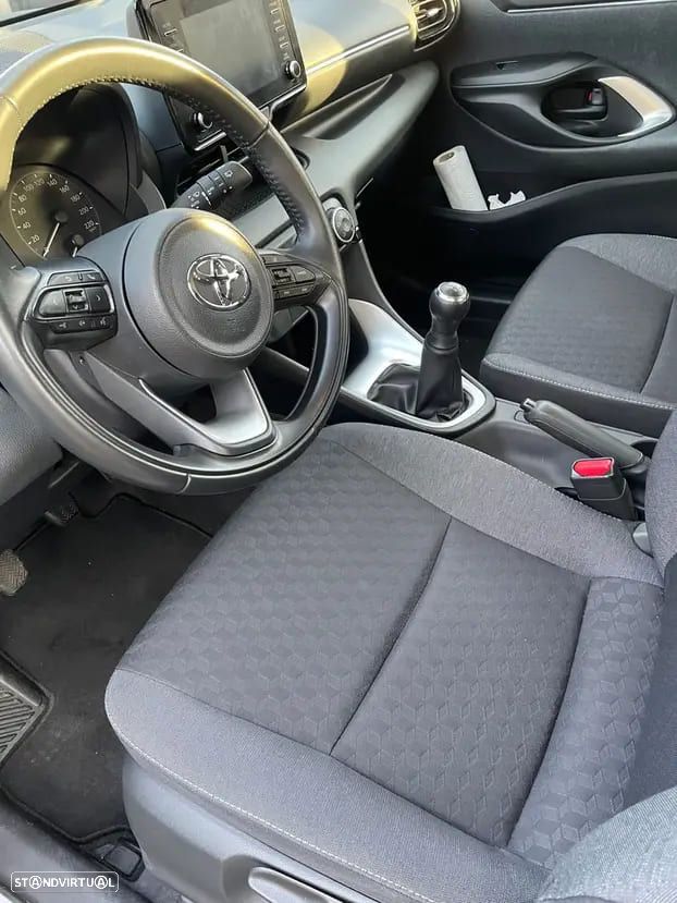 Toyota Yaris 1.0 VVT-i Comfort Plus - 9