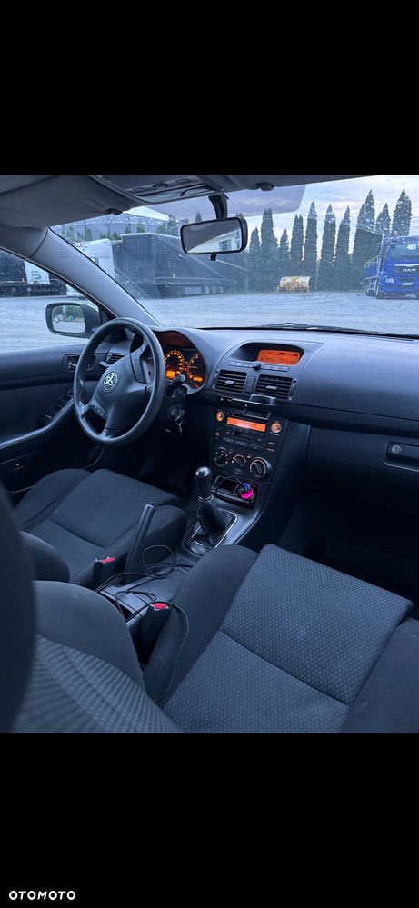 Toyota Avensis 1.8 VVT-i Terra Plus - 6