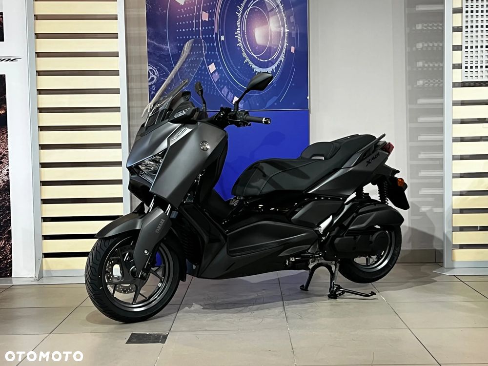 Yamaha X-max