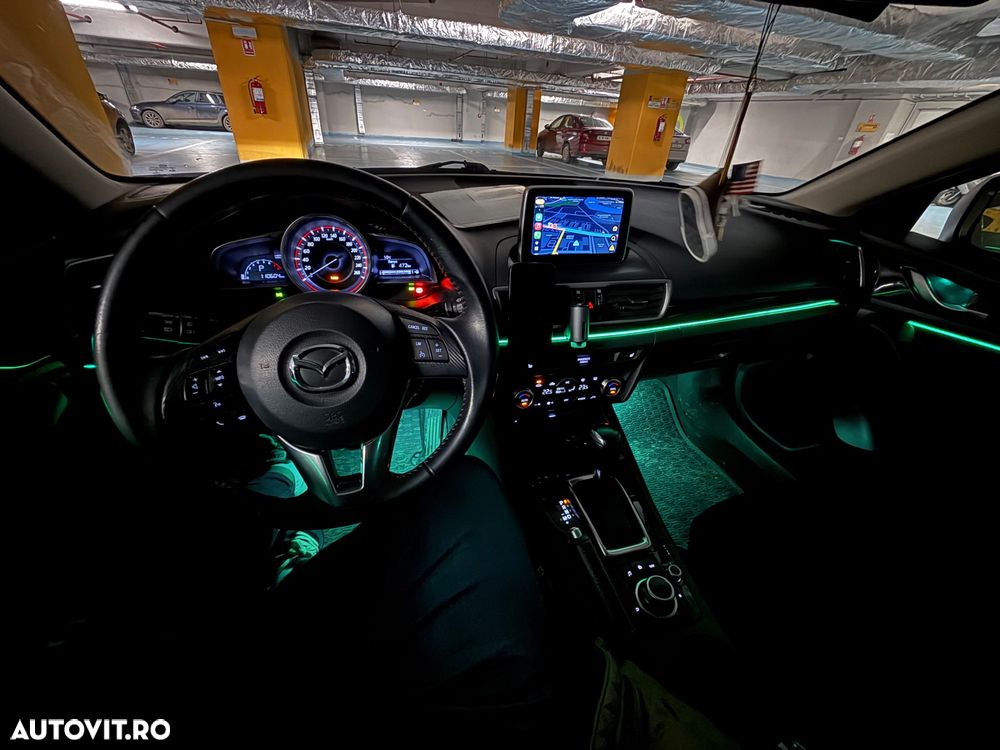 Mazda 3 G120 AT Attraction - 8