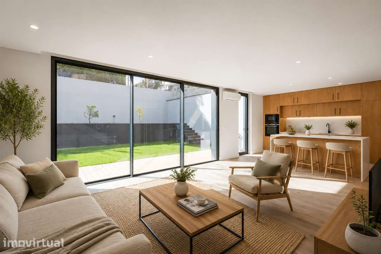 Moradia Geminada T3+1 com Jardim e Três Frentes na Boavista - Grande imagem: 4/46