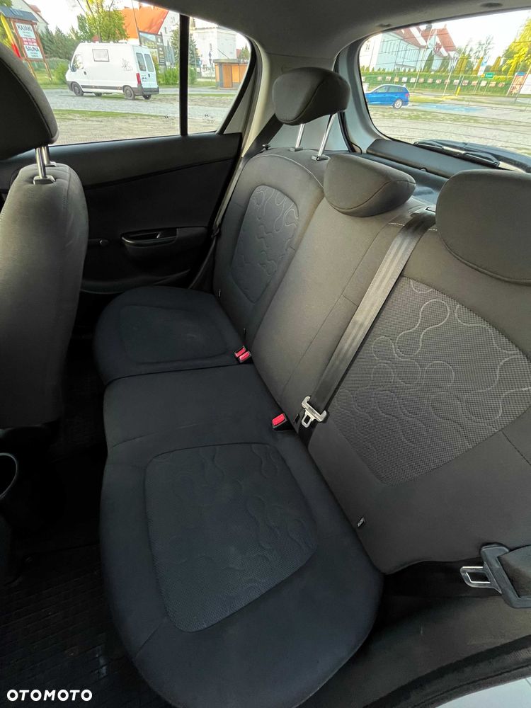 Hyundai i20 - 8