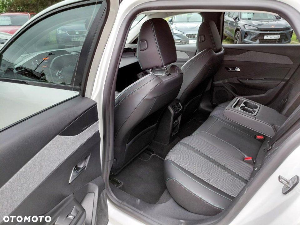 Peugeot 308 - 10