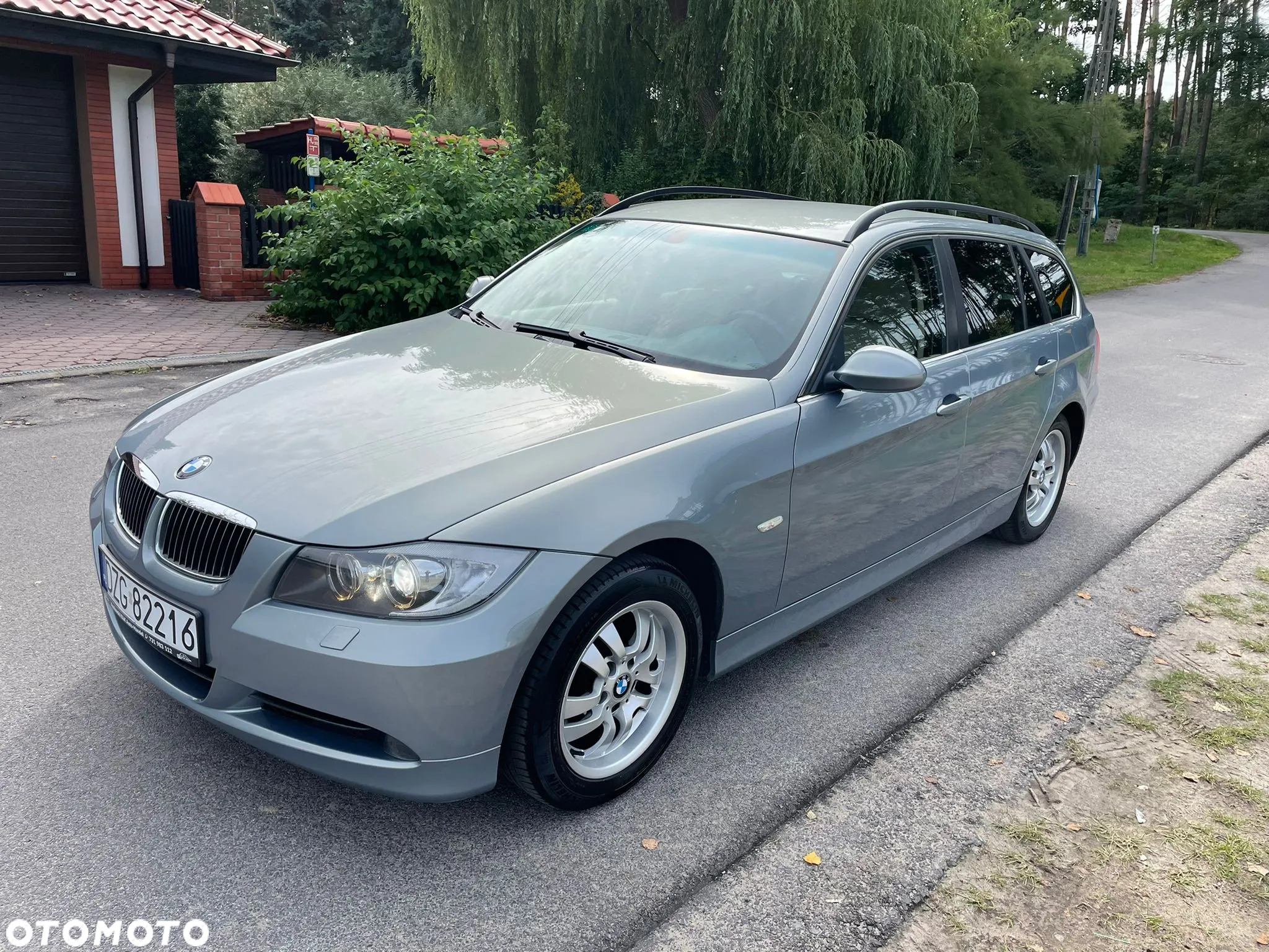 BMW Seria 3 325i Touring - 20