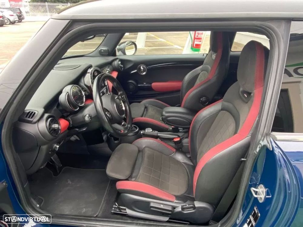 MINI 3 Portas John Cooper Works Auto Desportiva - 7