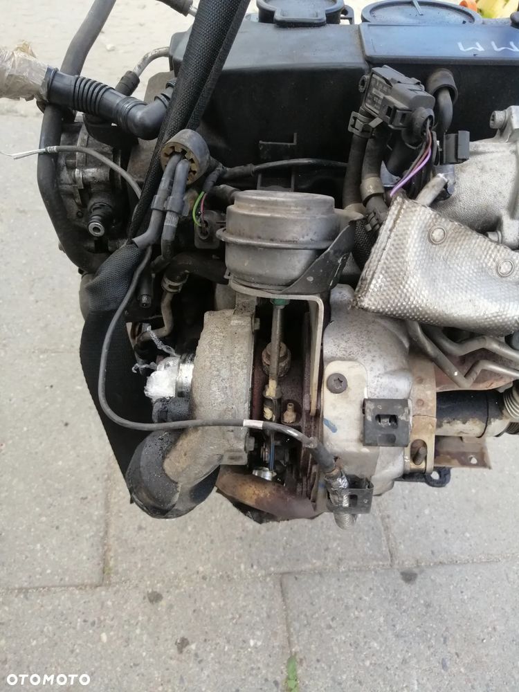 Audi Seat Skoda Volkswagen 2.0 TDi 140KM silnik kompletny kod BMM - 8