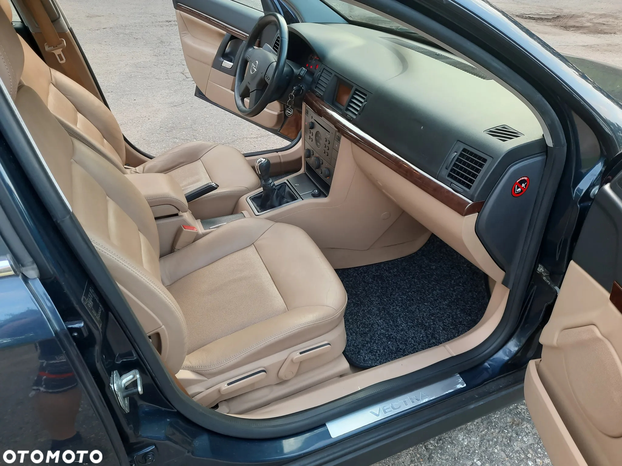 Opel Vectra 2.2 Essentia - 20