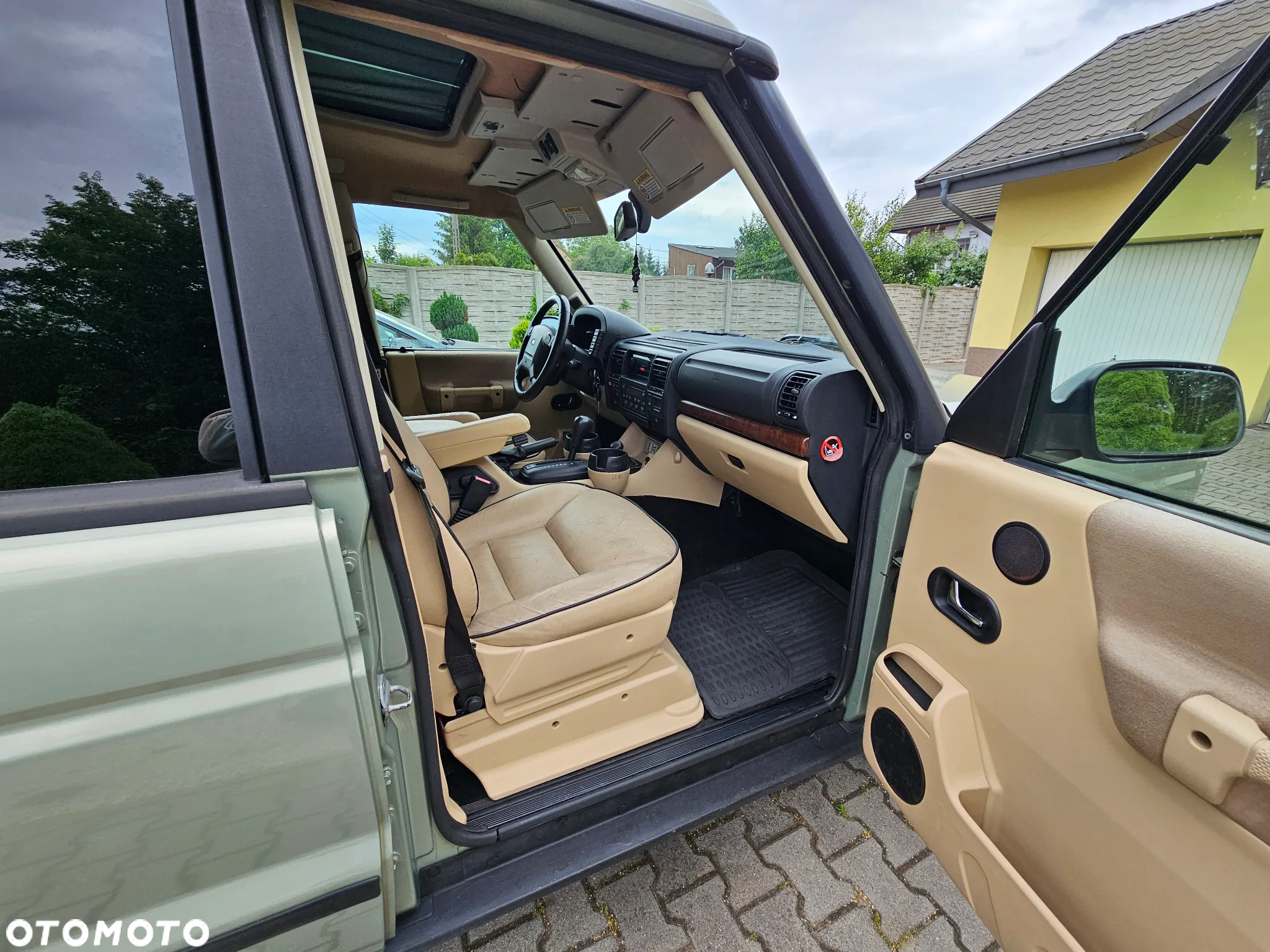 Land Rover Discovery - 5