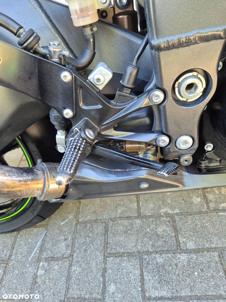 Kawasaki ZX - 37