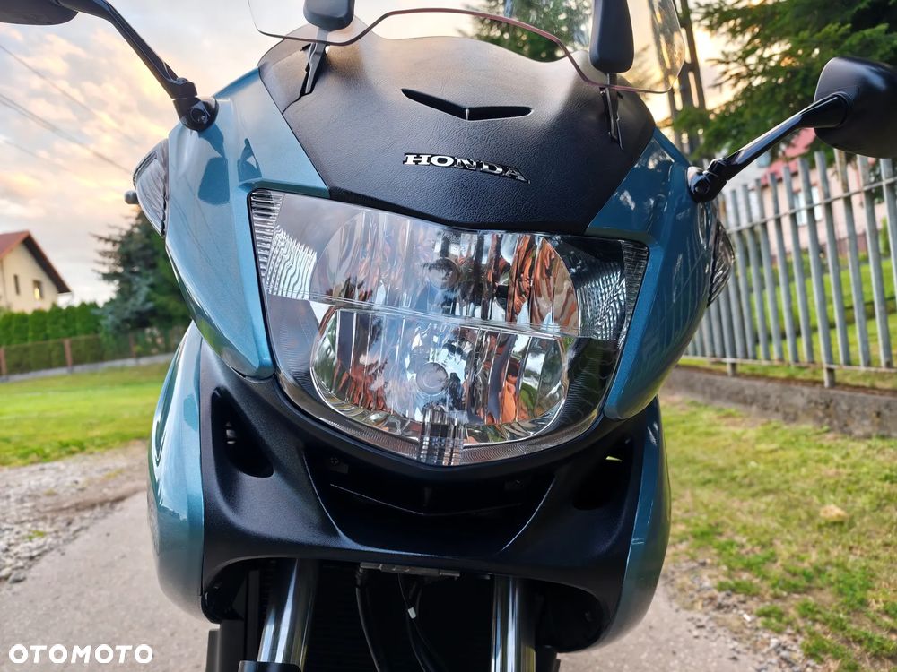 Honda NTV - 12