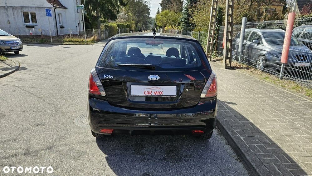 Kia Rio 1.4 Spirit - 10