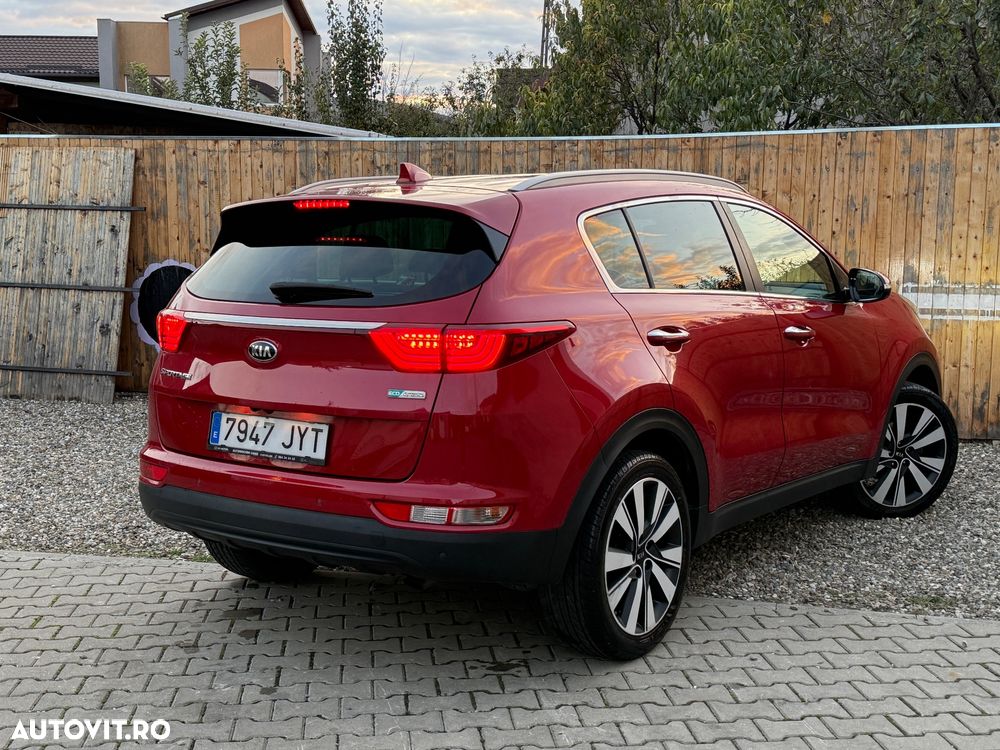 Kia Sportage 1.7 CRDI 2WD Dream-Team Edition - 3