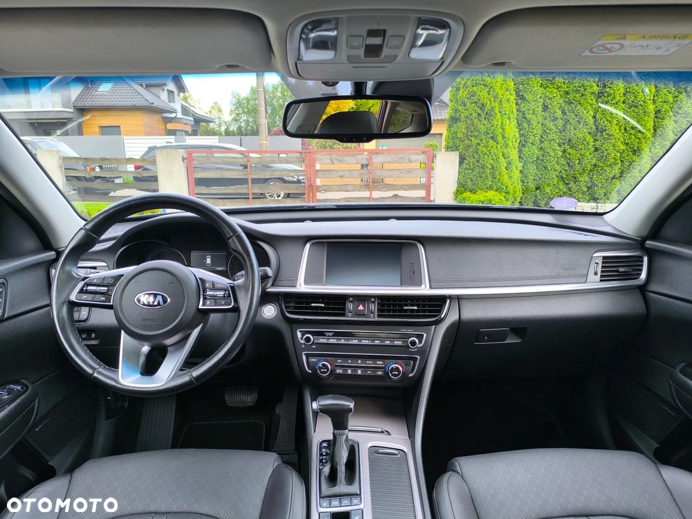 Kia Optima Plug-in Hybrid - 17