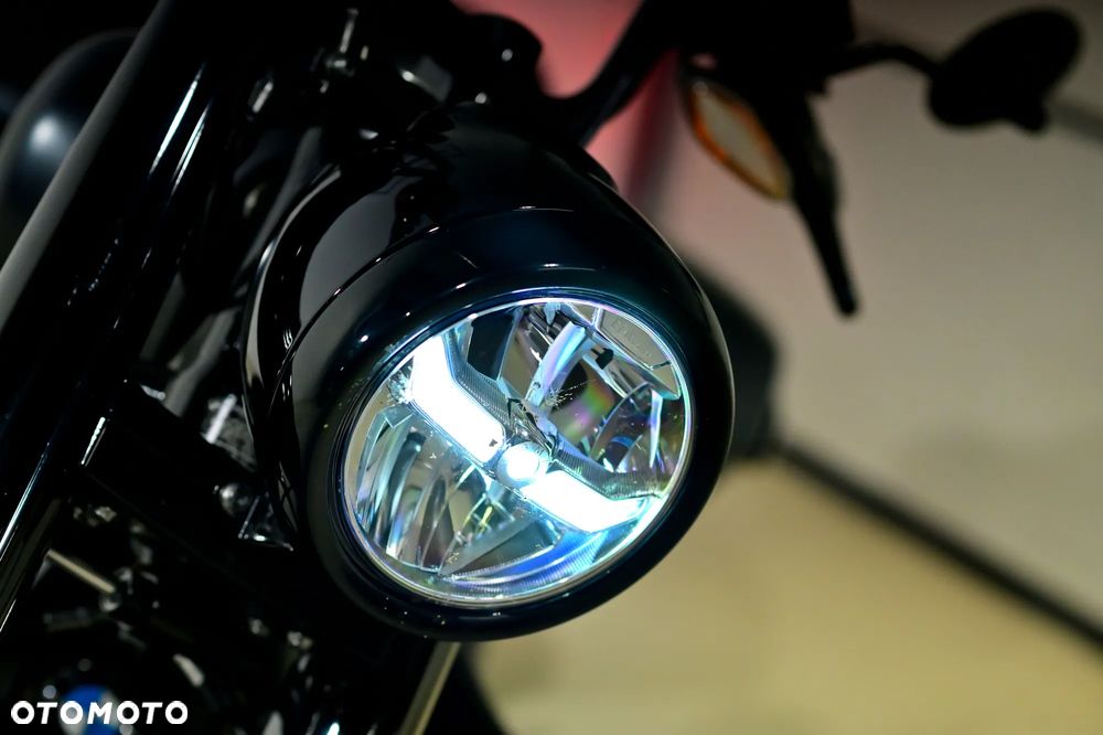 BMW R - 16