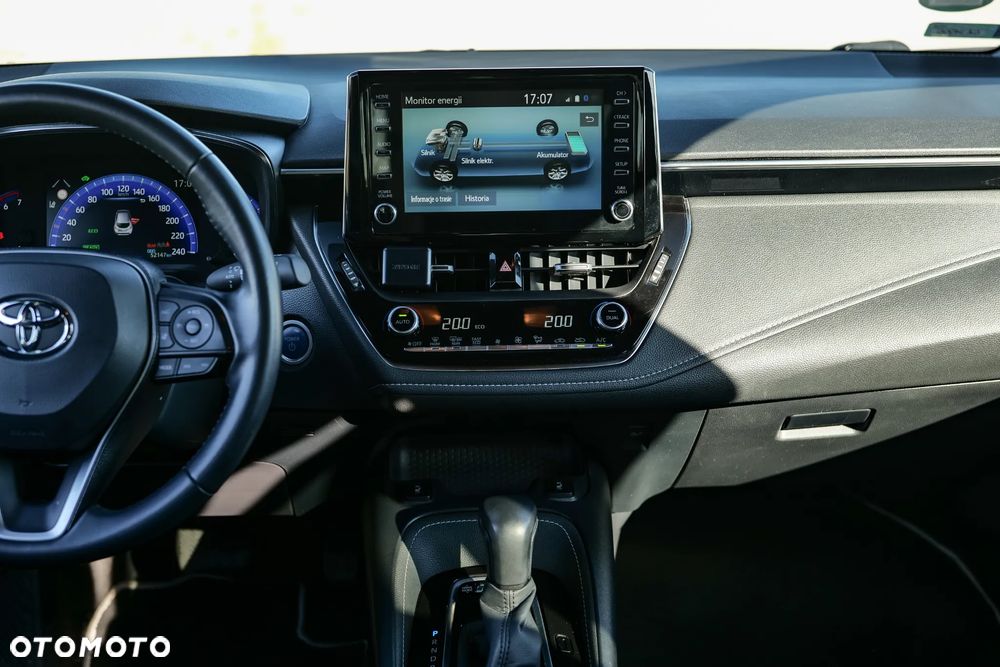 Toyota Corolla 1.8 Hybrid Comfort - 28