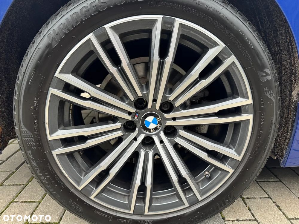 BMW Seria 3 318d M Sport - 24