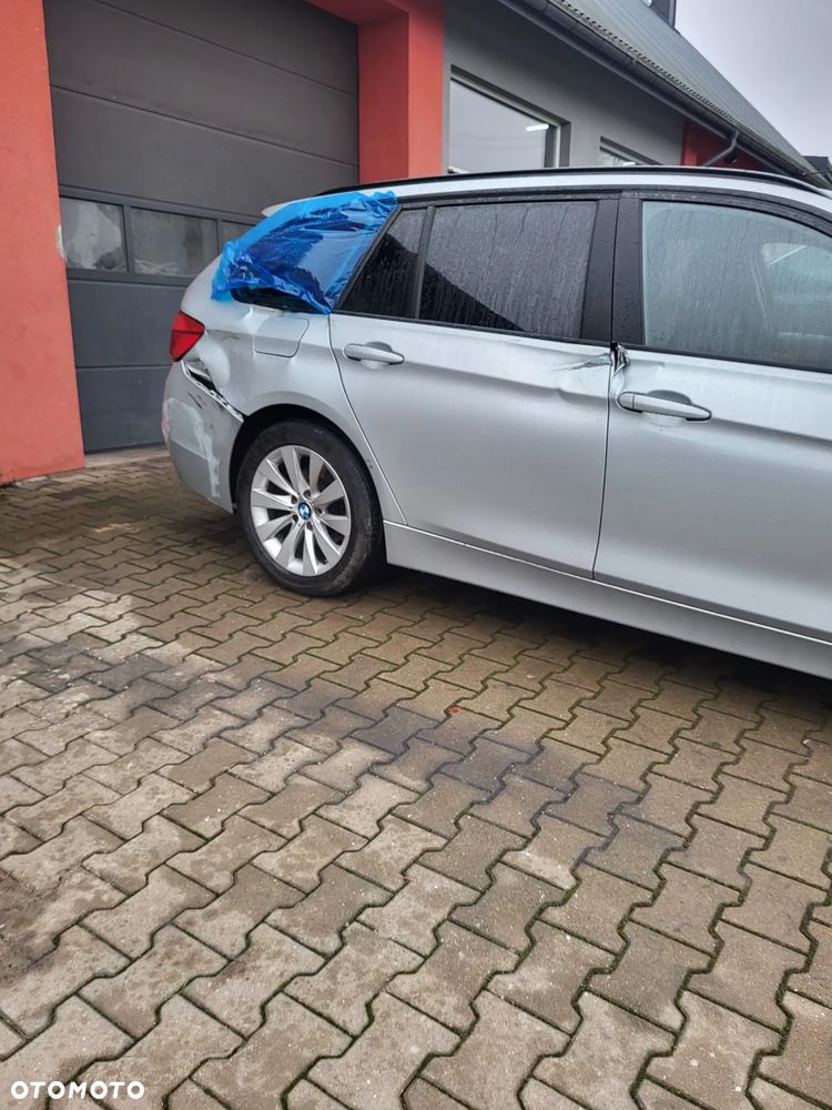 BMW Seria 3 318d Edition Luxury Line Purity - 4