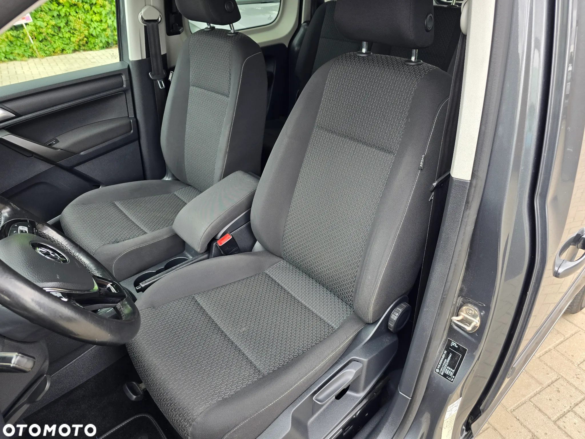 Volkswagen Caddy - 12