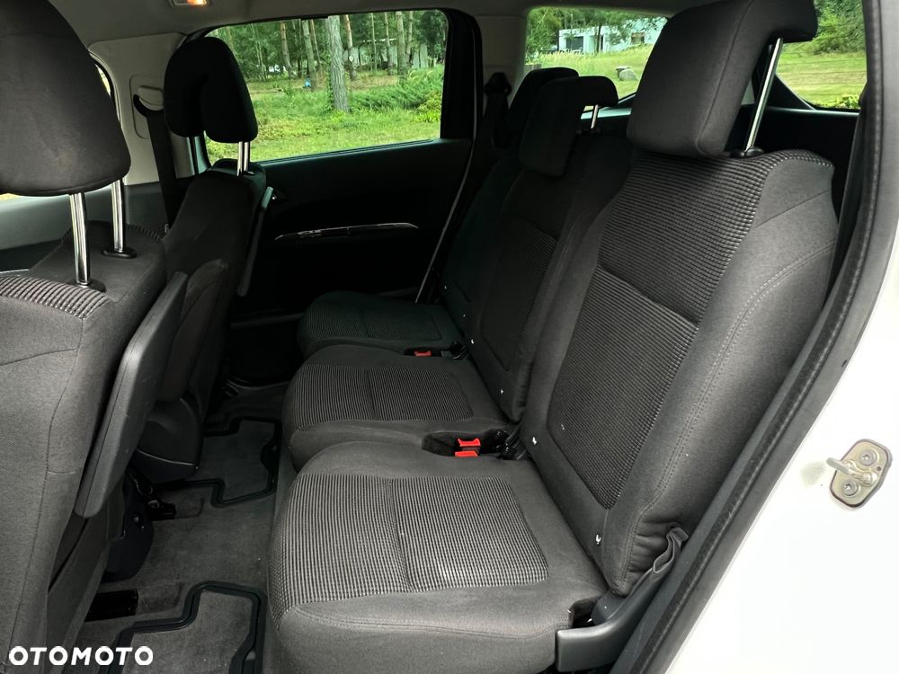 Peugeot 5008 1.6 HDi Active - 12