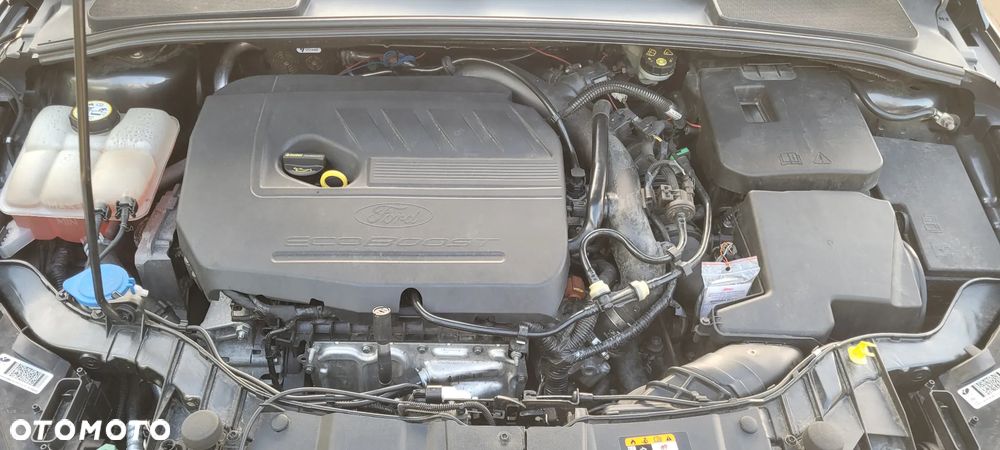 Ford Focus 1.5 EcoBoost ST-Line - 18