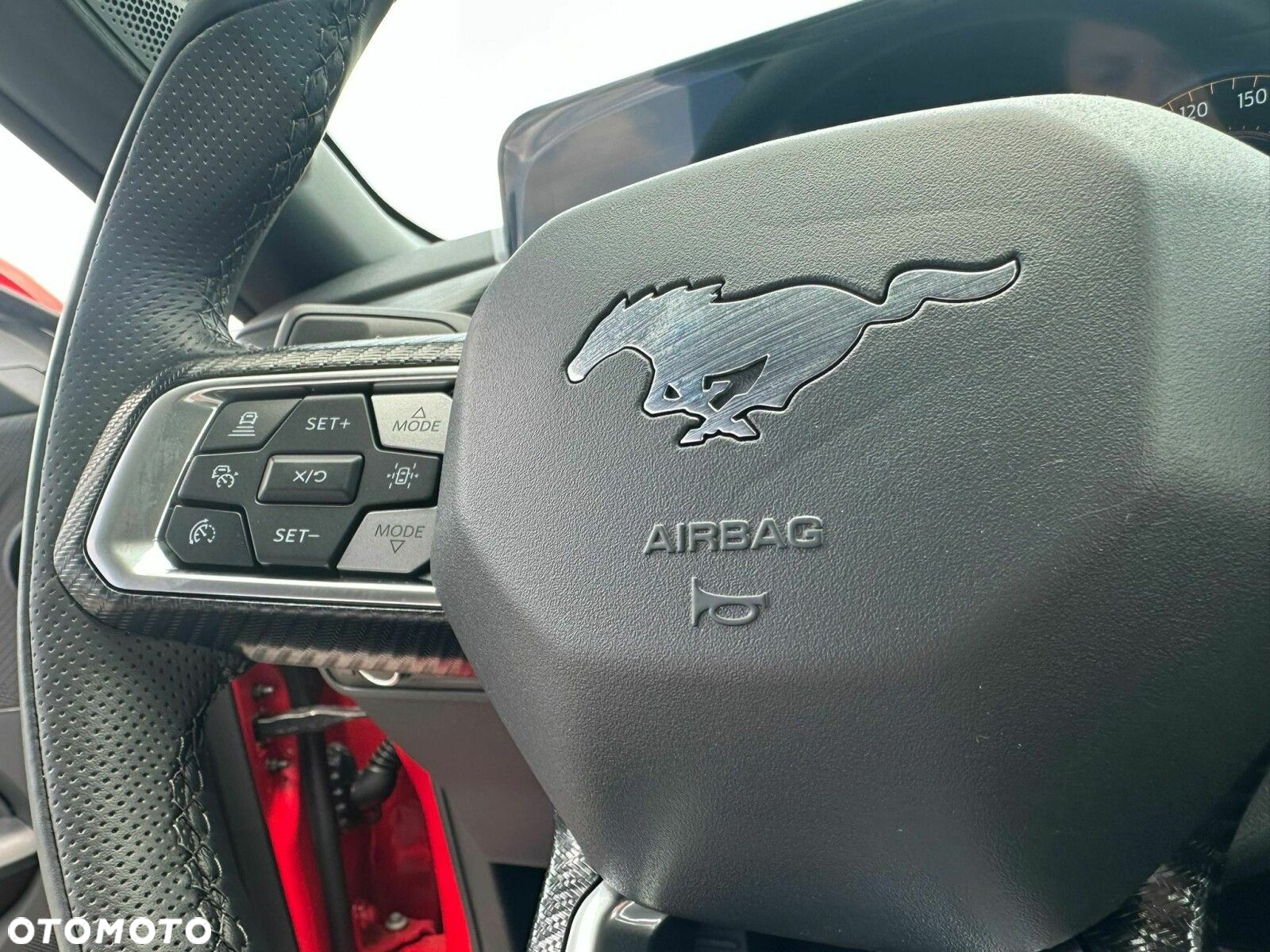 Ford Mustang - 17