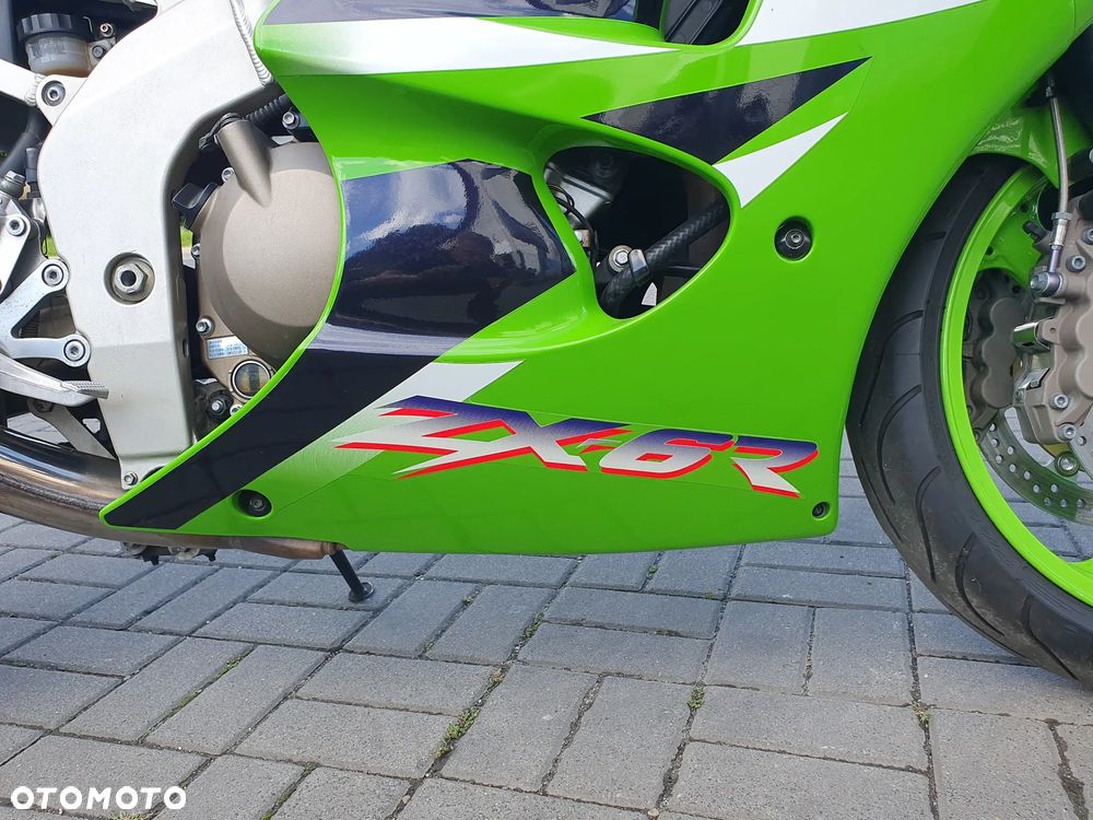 Kawasaki ZX - 3