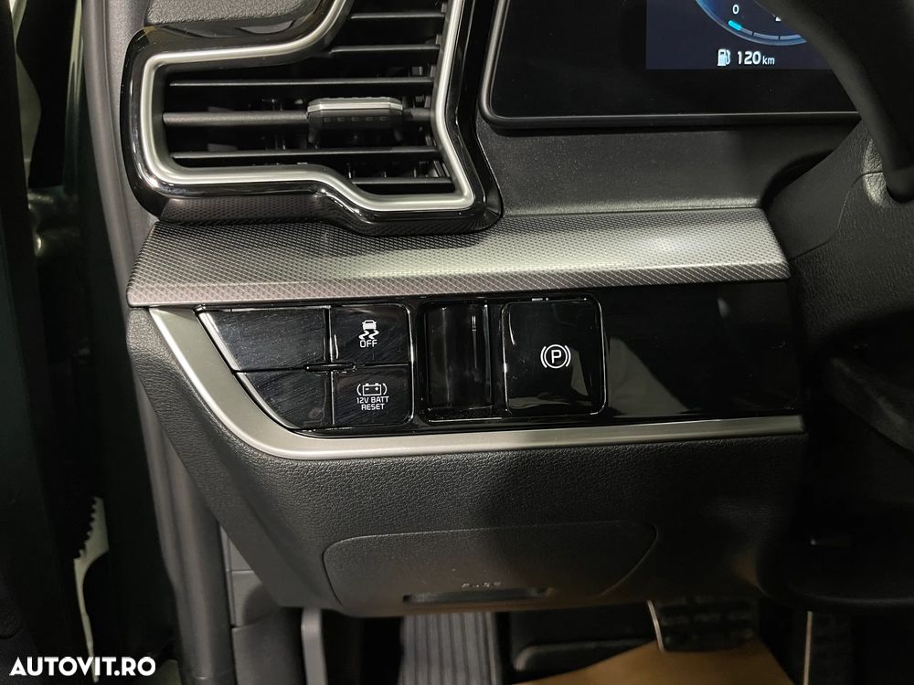 Kia Sportage 1.6 T-GDI HEV 6AT 4x2 GT Line - 23